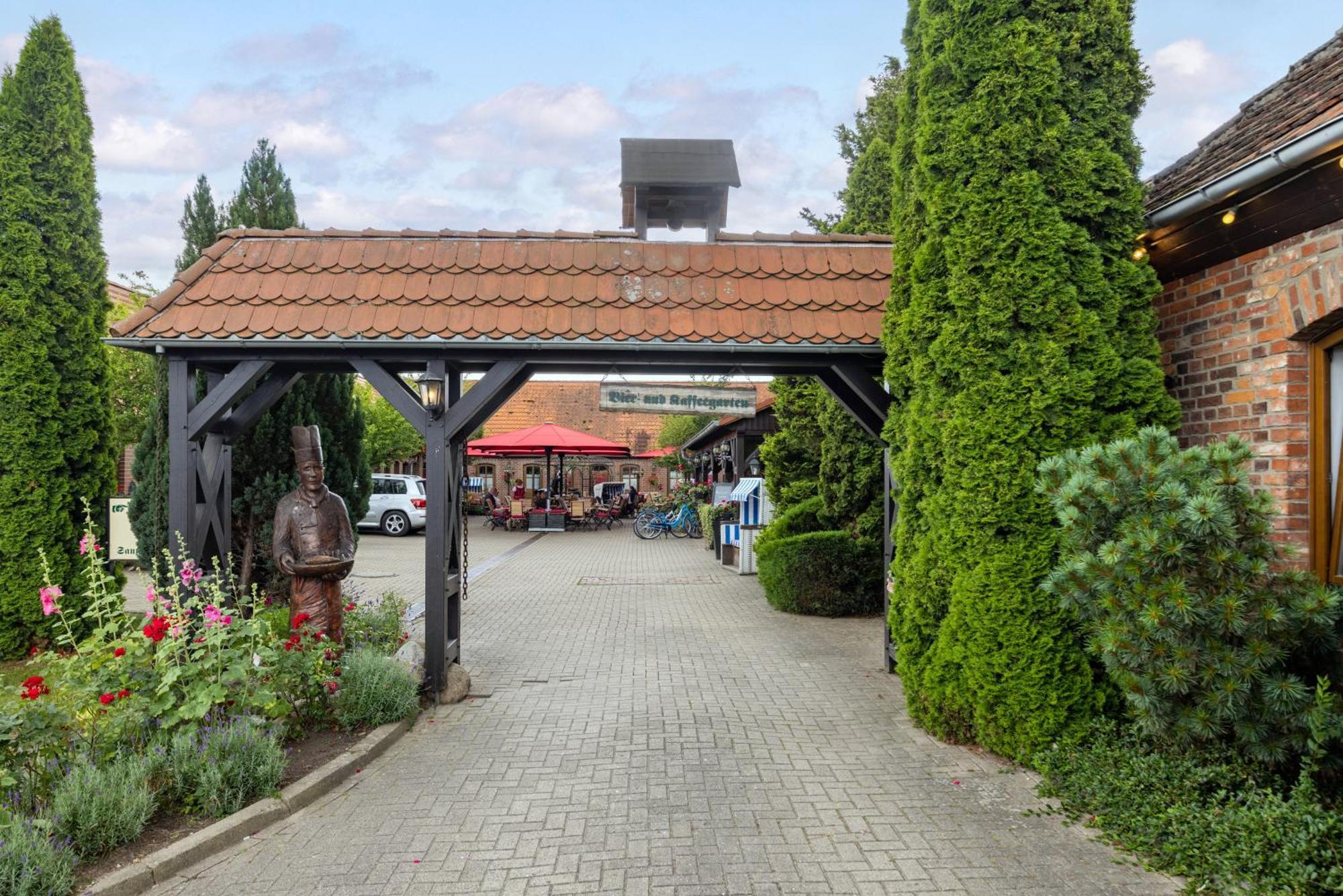 Zur Schmiede Hotel 3*